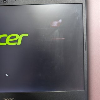 Oferta!! Acer TravelMate P214-53 i3 8GB 256GB NVMe