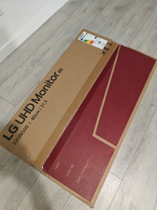 Monitor LG 32" 4K con Altavoces