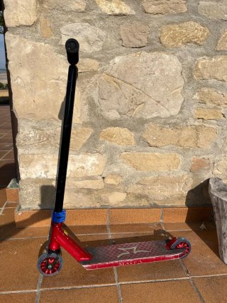 Patinete Freestyle Maven Rojo y Azul