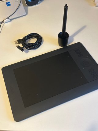 Wacom Intuos Pro Small