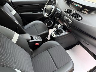 Renault Grand Scenic 2012