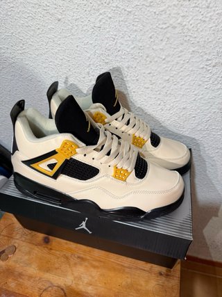 Zapatillas Air Jordan 4 Sail