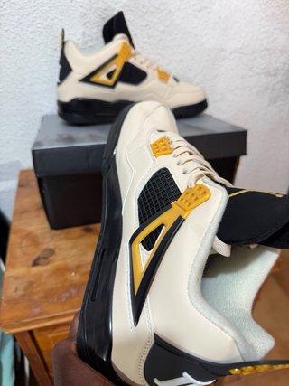 Zapatillas Air Jordan 4 Sail