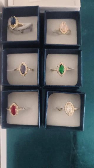 Anillo Pandora con corona