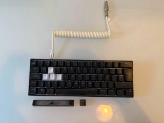 Corsair K65 RGB Mini Español + Cable
