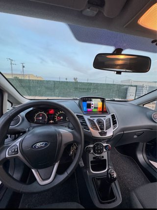 Ford Fiesta 2011