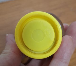 Figura del emoji excremento sonriente
