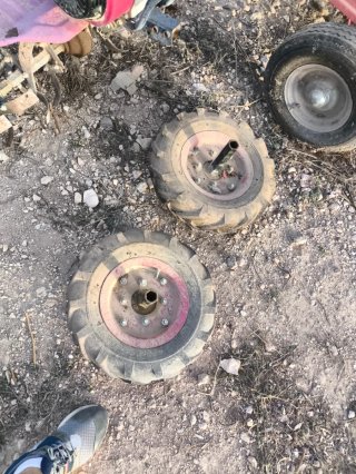 Camon 500 + remolque + aperos