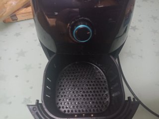 Freidora de aire Cecotec 1.5L Muy poco uso.