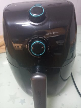 Freidora de aire Cecotec 1.5L Muy poco uso.