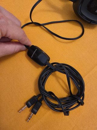Cuffie Plantronics Audio 355 Nere