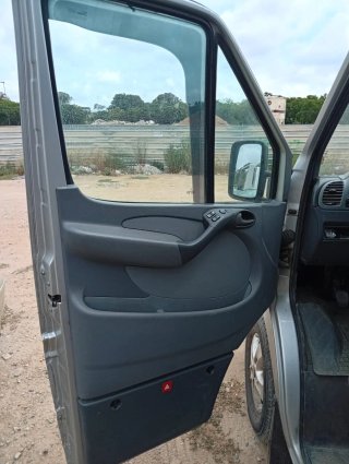 Mercedes-Benz eSprinter 2006