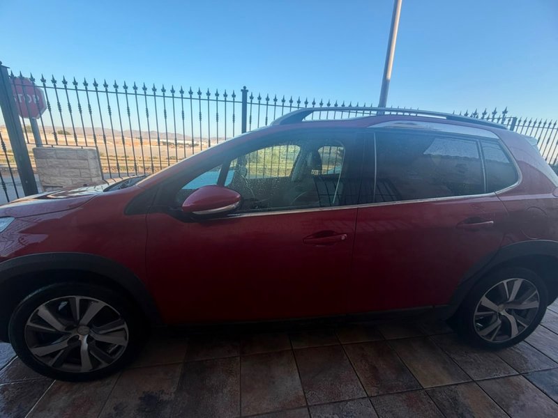 Peugeot 2008 2017 - foto 1