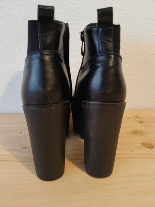 Botines Janessa tacón plataforma negros 37