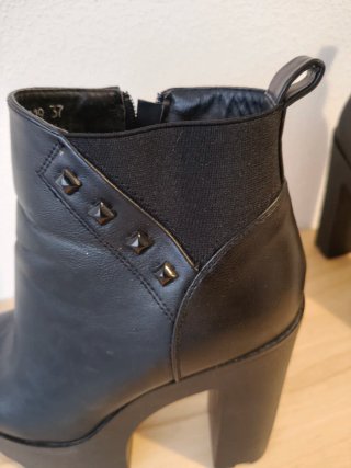 Botines Janessa tacón plataforma negros 37