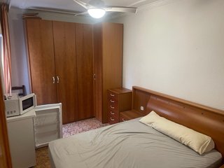 Se alquila habitacion para la feria de albacete