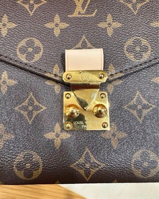 Louis Vuitton Pochette Métis Monogram