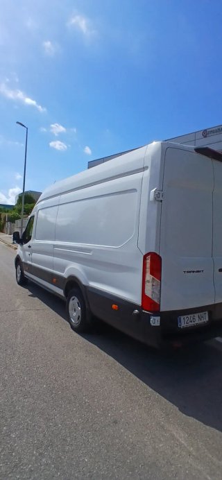 Ford Transit 2024