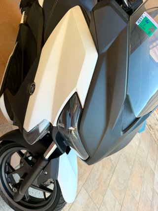 Yamaha X-MAX 125 2014 24.200km ITV 2028