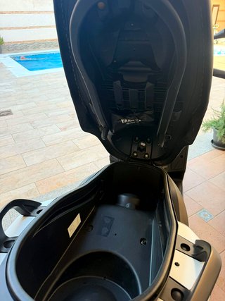 Yamaha X-MAX 125 2014 24.200km ITV 2028