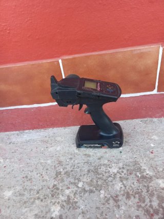 Coche RC Gasolina Kyosho Inferno Neo