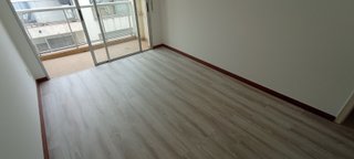 Instalación tarimas flotantes y vinílicos SPC