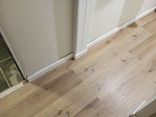 Instalación tarimas flotantes y vinílicos SPC