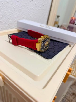 Reloj yalalushi Hombre Dorado y Rojo