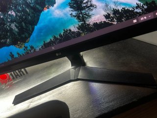 Pantalla LG 27 4K UHD
