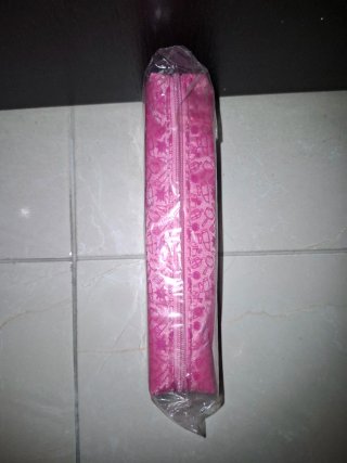 Estuche NUEVO Lola de Looney Tunes Rosa del 2000