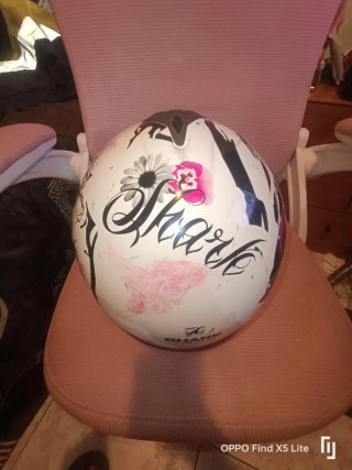 Casco de Moto Shark Blanco con Dibujos