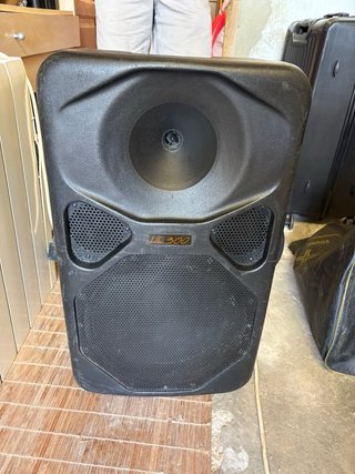 Pareja Altavoces HZ International HE300 MK2