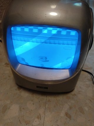 Televisor Portátil Retro Silvan Blanco y Negro