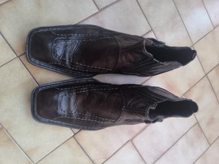 Botines Café Noir Negros Piel