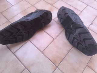 Botines Café Noir Negros Piel