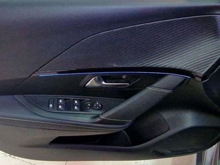 Peugeot 208 GT HYBRID 136 eDCS6