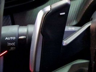 Peugeot 208 GT HYBRID 136 eDCS6