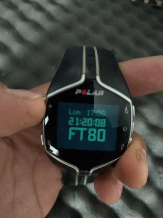Reloj Polar FT80 Negro y Plateado