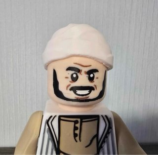 Lego Indiana Jones con antorcha