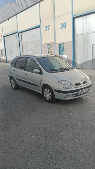 Renault Scenic 2003