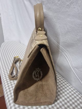 Bolso Beige Made in Italy con Correa