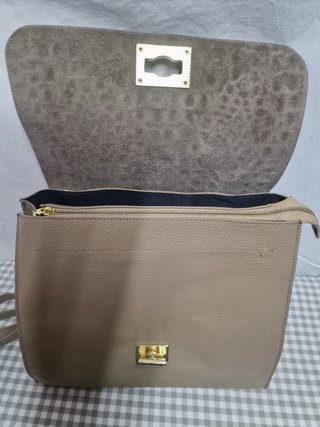 Bolso Beige Made in Italy con Correa