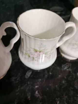 Juego 4 Tazas Cerámica Flores muy antiguas