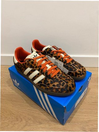 Adidas Samba OG Leopardo Rojo Talla 42