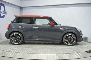 MINI MINI JOHN COOPER WORKS