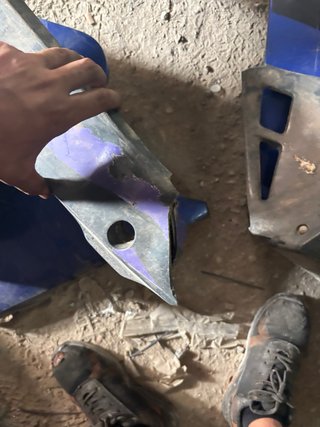 Laterales Yamaha TZR Antigua (Reparar)