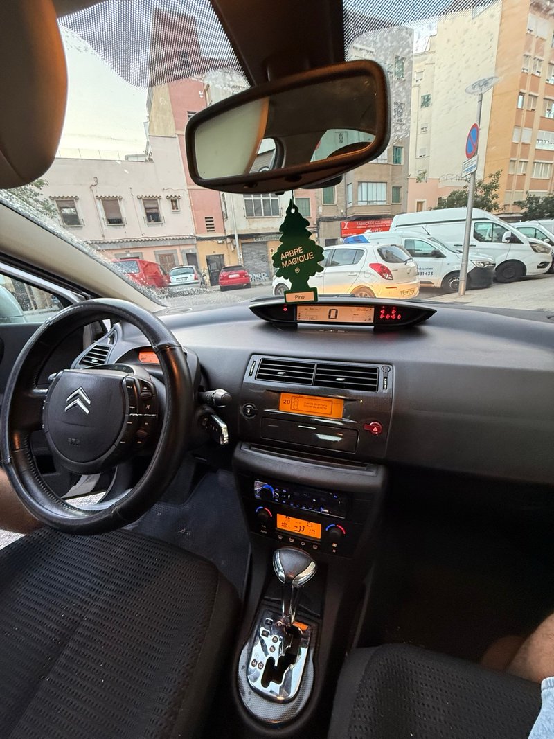Citroen C4 2005 - foto 1