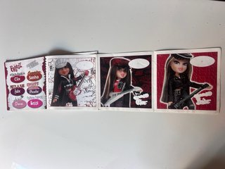 Libro de cromos Bratz “rock angelz”