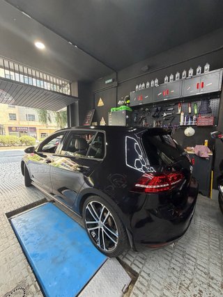 Volkswagen Golf 2016