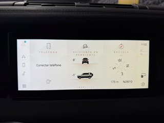 Land Rover Defender 2021